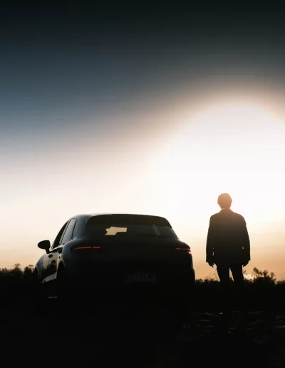 Sunset sur la route des crêtes en Porsche Macan